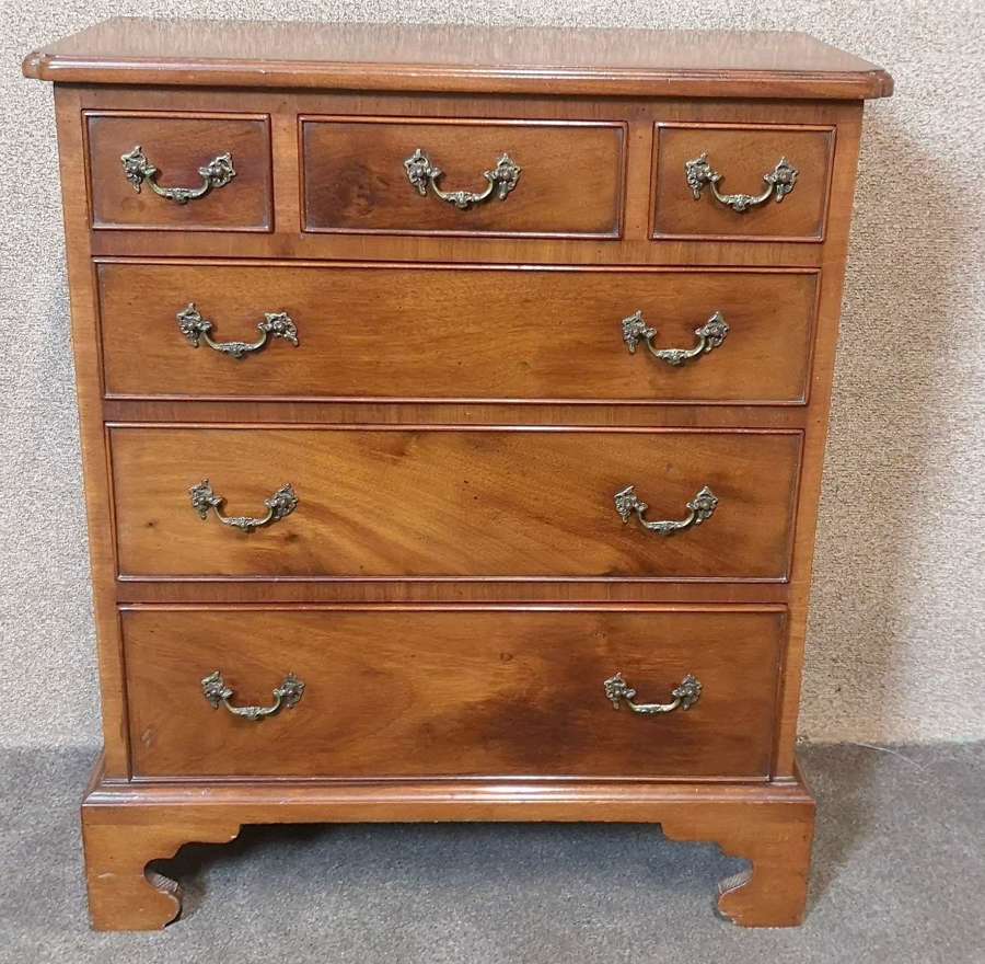 Small Mahogany Georgian Style Chest of Drawers