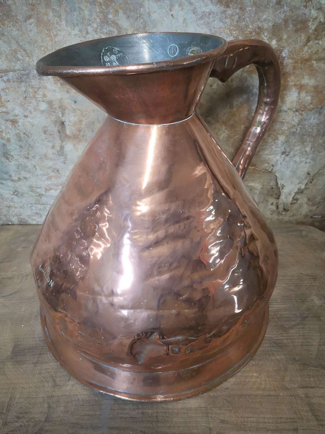 Antique Copper 5 Gallon Harvest Jug / Measure