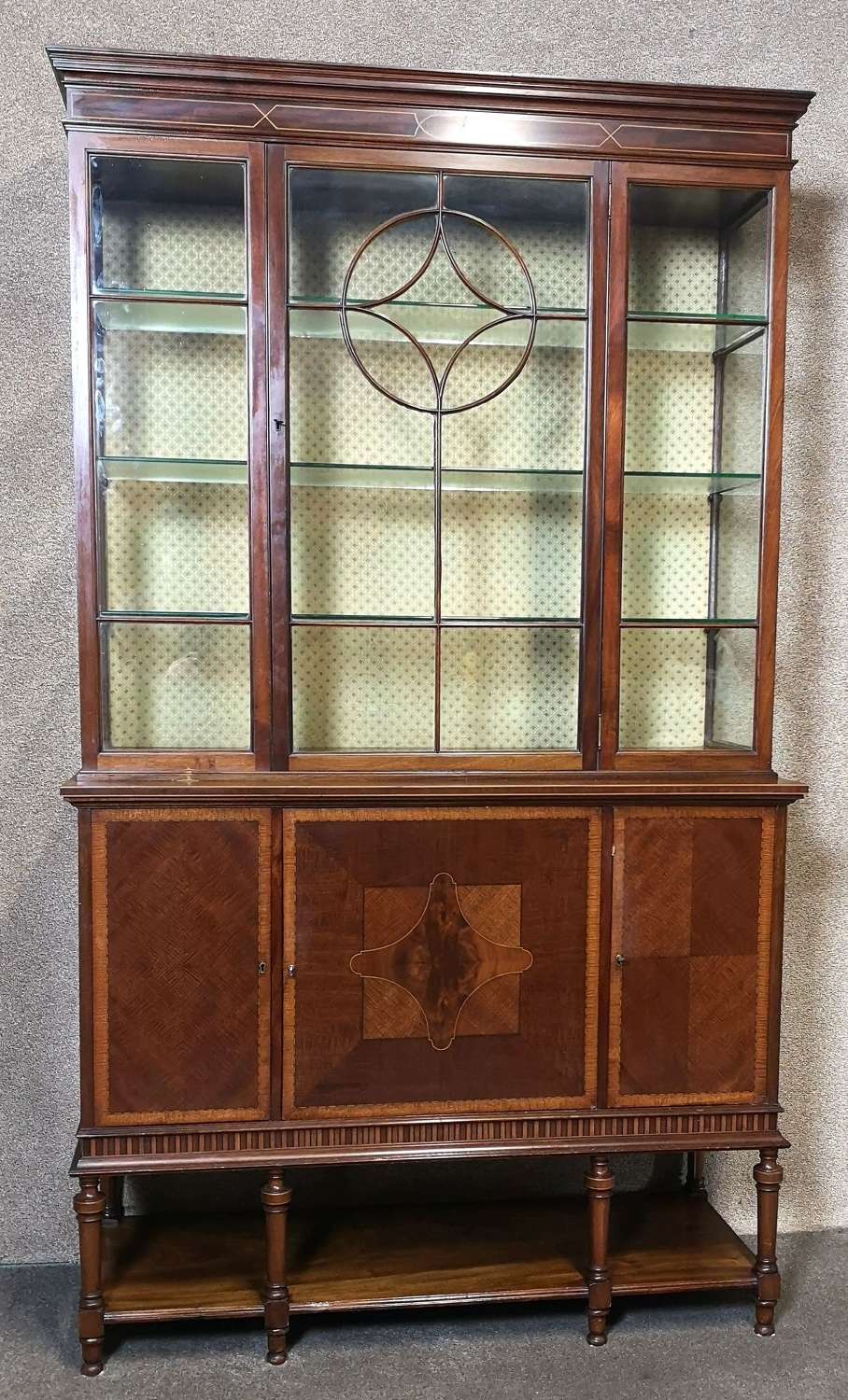 Edwardian Inlaid Mahogany Display Cabinet