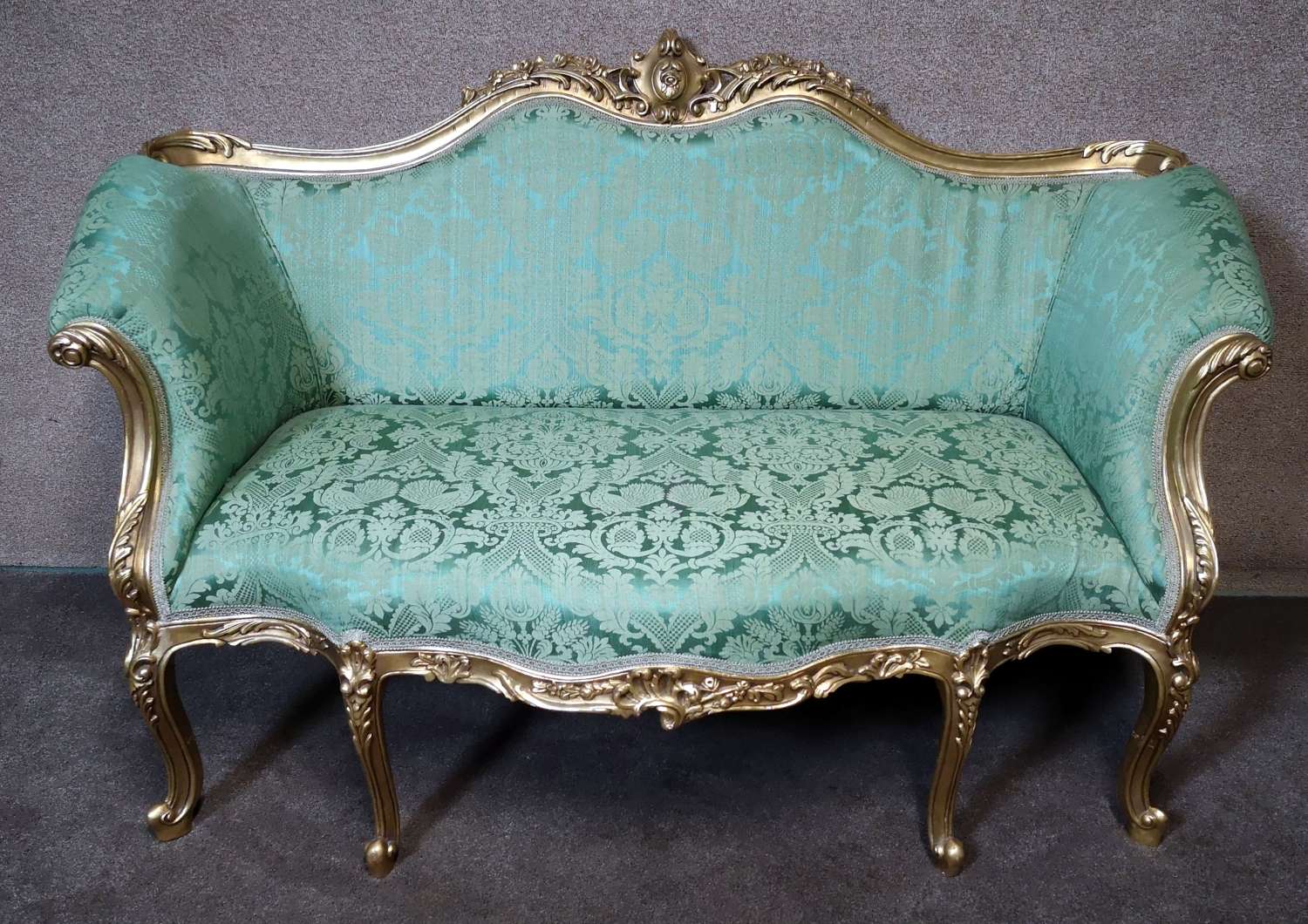 French Louis XV style Gilt Wood Sofa / Settee