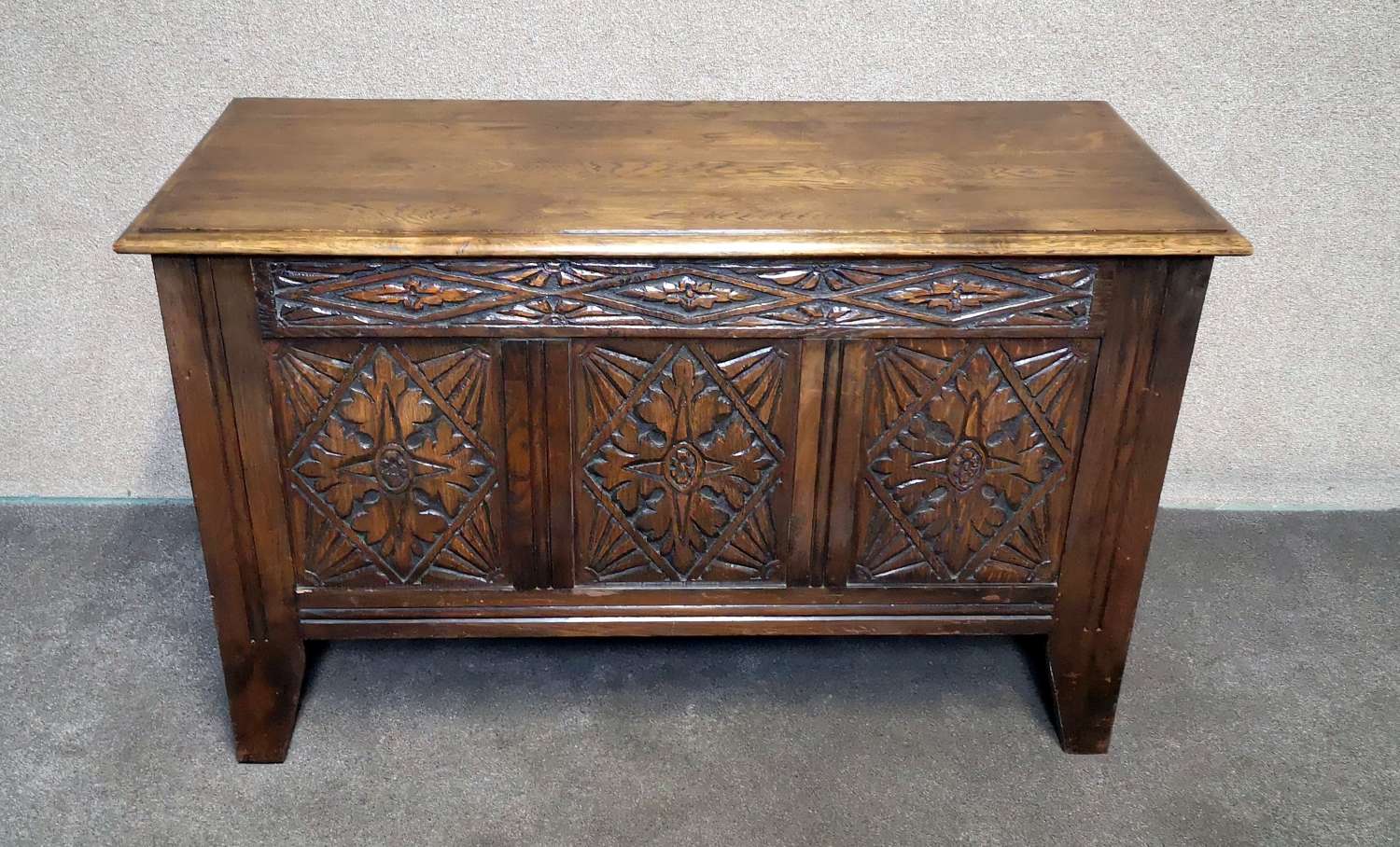 Oak Blanket Box Featuring Carved Decoration