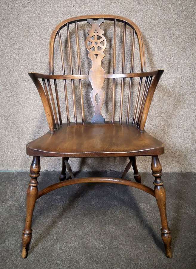 Ash & Elm Country Wheel Back Windsor Arm Chair