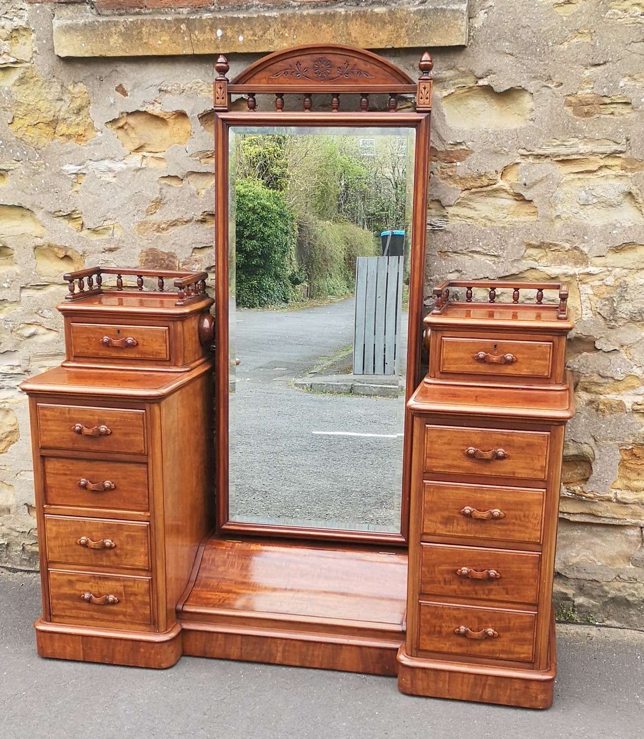 Victorian Mahogany Twin Pedestal Cheval Mirror Dressing Table