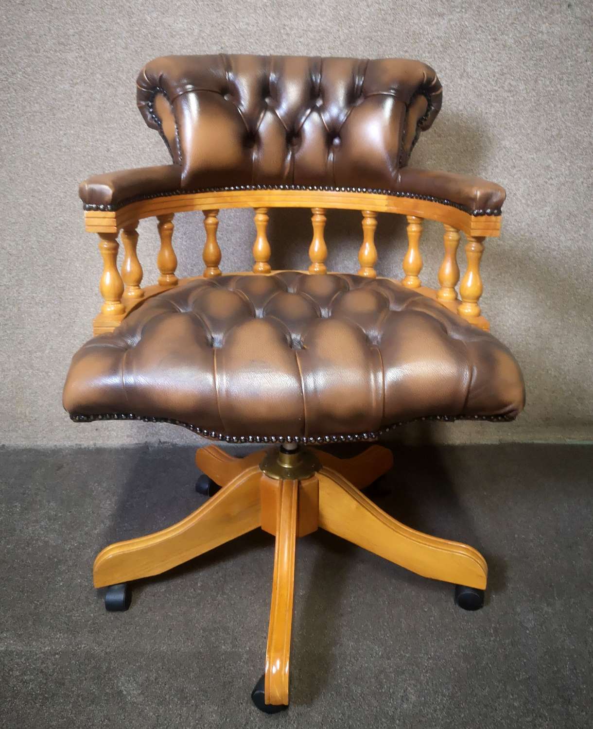 Brown Leather Chesterfield Captains Office Chair