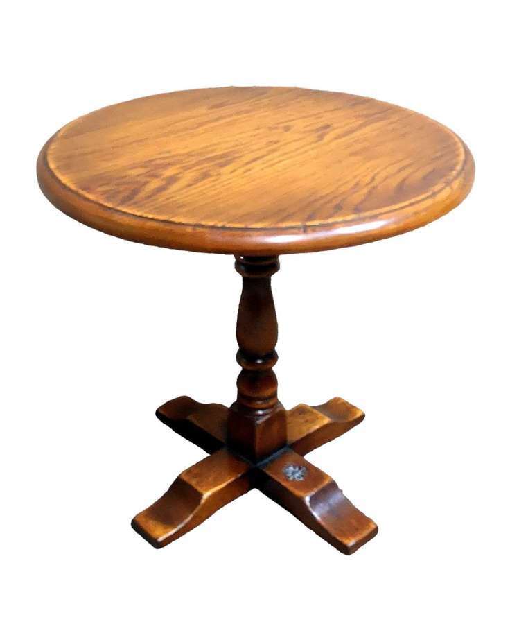 Royal Oak Furniture Balmoral York Occasional Table